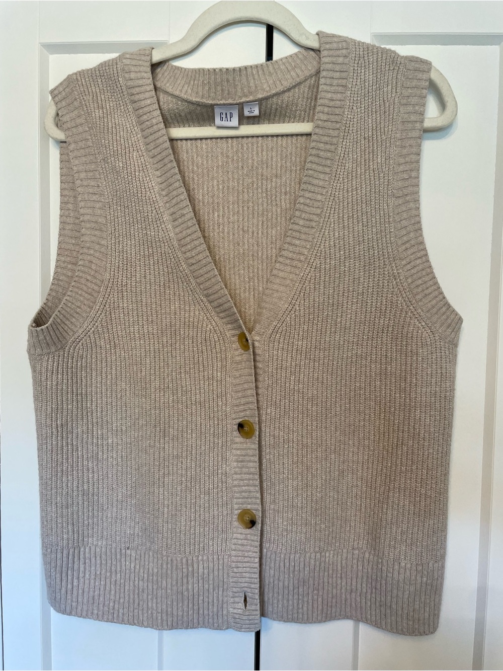 GAP Beige Ribbed Button-Front Sweater Vest
